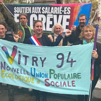 Les militants France Insoumise #NUPES à Vitry (94) en action pour la #6erépublique & la justice sociale, écologique pour nos quartiers populaires ✊