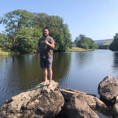 frankmarleys's profile picture. leave our kids alone . say no to cashless . jabs don’t work . fcuk the new world order .. I love my tinfoil hat