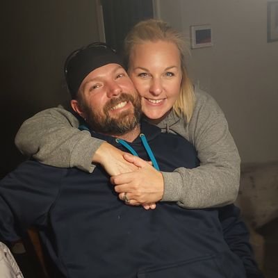 Mandymel5's profile picture. 