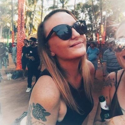 Solo Female Travel Blogger, Photographer & Digital Publisher https://t.co/45eWp5u4Vp 💟 street art, 🧜♀️ coral reefs, 🌏 far away places 🌱