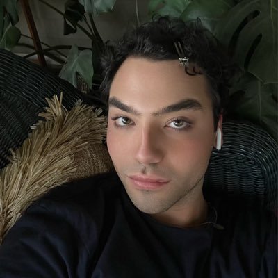 Satinskeleton's profile picture. cute with rare attitude