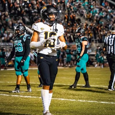 Athlete C/O 25’//WR// SagU // 6’0 185 // 3.8 GPA