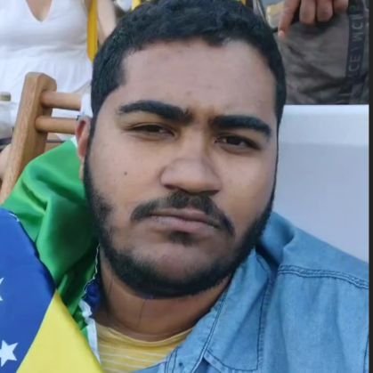Twitter é pra desabafar, se fosse pra fingir que minha vida é perfeita eu ia pro insta