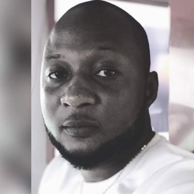 glossybayor007's profile picture. Omooba Alaafin Ogbolu Akajegesin Onisile (Royal Family) Die hard Arsenal fan #teamArsenal #AFC #COYG #teamMoneyNoBeProblem