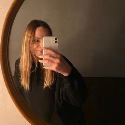 aysefarahsirin's profile picture. Alocum mükücüm