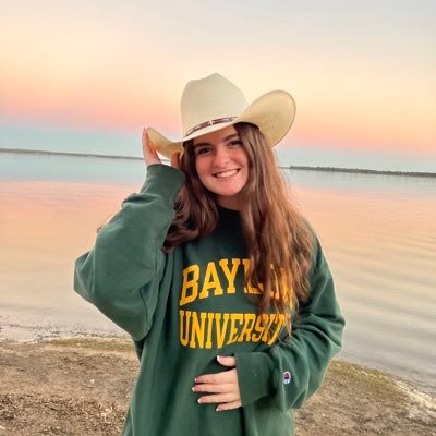 KatSmith_10's profile picture. 