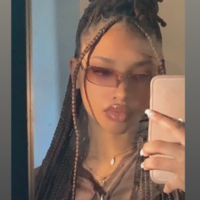 ny_maree's profile picture. Heard twitter was lit asf 😩! #singmeup