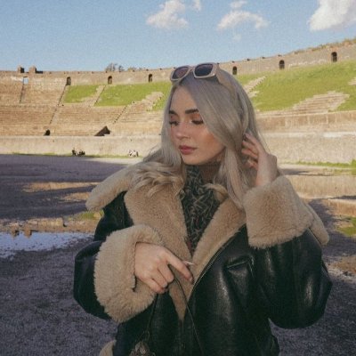krawistreams: la neta si amo mucho a rebe
vaquitasinlimite in ig
