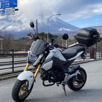 jc752ndgrmom's profile picture. えっと (￣▽￣;) 神奈川県西部が拠点の ４０代 後半 になった おっちゃん 車🚗 ヴィッツど バイク🏍グロム で フラフラ と マイペース で動いてまぁ〜す^ ^ 此方 初心者🔰まーくなります。