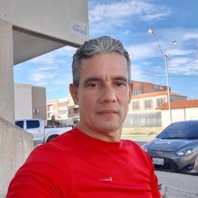 LeopoldoAcuaS's profile picture.