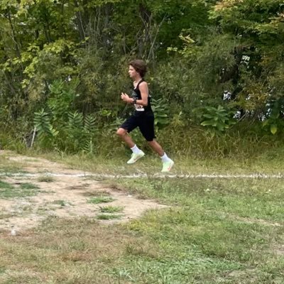 Grand Rapids West Catholic HS ‘25 |5k pr 20:19| 3200 pr 12:50|| |5’8.5| |125| phone number- 616-414-2422. Email- frankiepelak95@gmail.com
