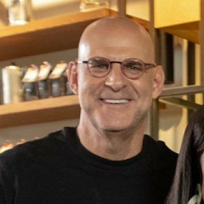 Harlancoben13's profile picture. Visit https://t.co/pDE7rOqLxS