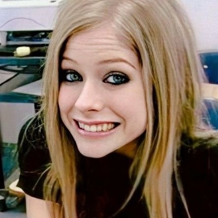 •🇧🇷 •fan account• RuPaul's Drag Race - Avril Lavigne - Glee - Friends - Ross Lynch - Lorde