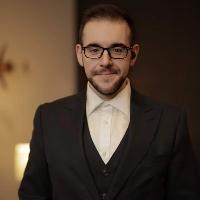 Ph.D. in CyberSec 🎓
I focus on simplicity & peace of mind 🍃
ENTJ-A | English / Français