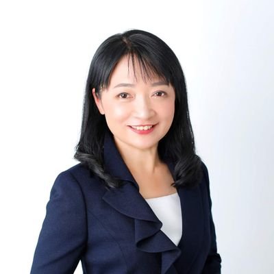 奈良県議会議員、厚生委員会委員、元文教くらし委員会副委員長、元予算審査特別委員会委員長、元県監査委員、自民党奈良県連政調会副会長、元王寺町議会議員、県立奈良高校卒、同志社大学法学部法律学科卒、同志社大学大学院司法研究科卒(専門職法務博士)、特定行政書士、元奈良県行政書士会副会長、元奈良県行政書士政治連盟幹事長