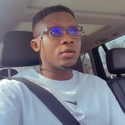 sweetbirdbox's profile picture. Golden hearted, proudlyLFC. AUTOMOBILE SPECIALIST (Tee-Y Autos, technical works) #YNWA. I play 🏀, COD and FC24.