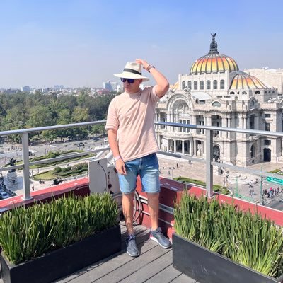 amedinal_'s profile picture. ....Como dicen... Si lo puedes soñar, lo puedes lograr...