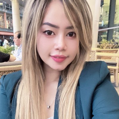 I am strong-willed and passionate I have a purpose in life and I am passionate. Life is about moving forward, changing, exploring, and enjoying.