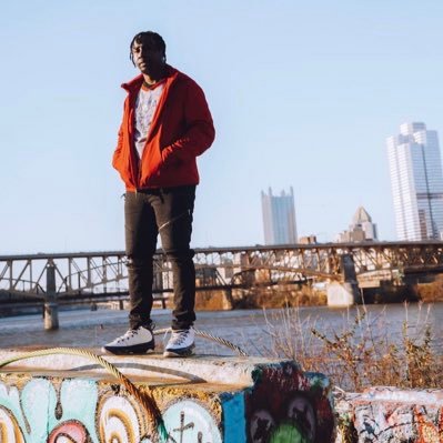 SolGrundy3's profile picture. 