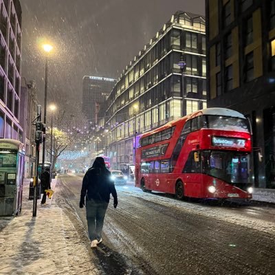 Daniah_S's profile picture. 96's Babies , BDS, MSc in Dental Materials 📚@QMUL . SB-Restorative Dentistry Resident @cluster2_riyadh 🪄