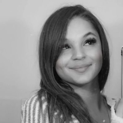 LilHomie_Julia's profile picture. 💐✨️

27. mommy of 3👸🏽