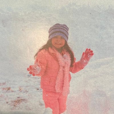 littlefruitcup's profile picture. iwtytilykohycib