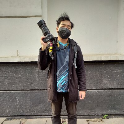 🎮Game & Esport Enthusiast //
📷Amateur Photographer //
🏞️Backpacker