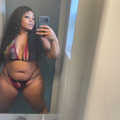 Come see what the hype about 🫣💦🤯 , ‼️ join my onlyfans you won’t regret it ‼️👩❤️💋👩👩❤️👨bisexual | instagram :@damn.frenchieee