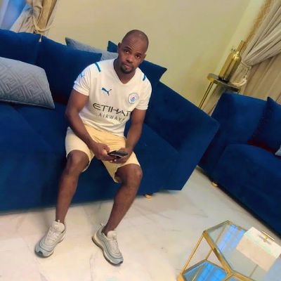 AbbakarSanusi5's profile picture. Abbakar