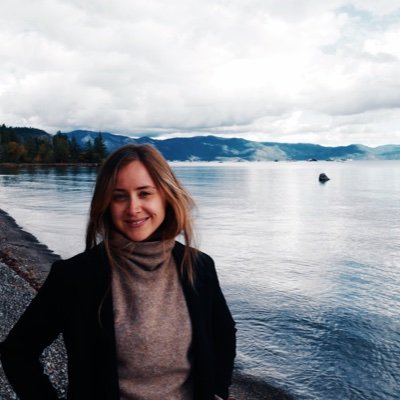 AbiRoseDavies's profile picture. ☕️ 🌙 🐘 Forever in the French film phase. Partial to doodling.