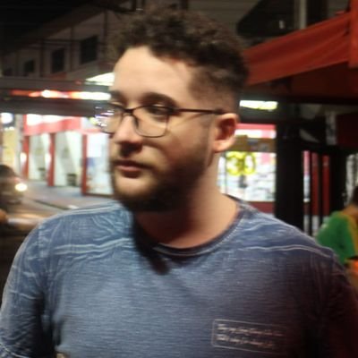 penhotroulou's profile picture. 