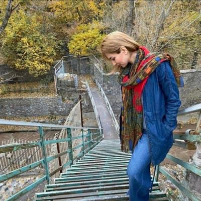 bhrprk's profile picture. در خموشی های من فریادهاست ...