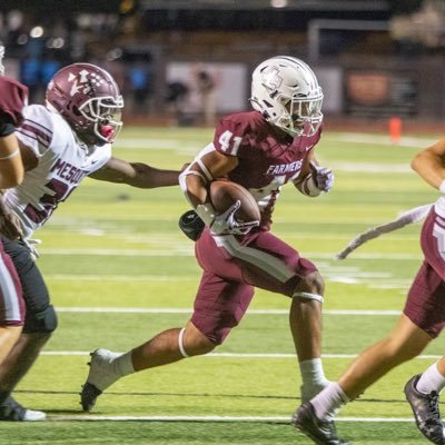 ‘24 5’11 190 ILB lewisville high-school.  junior highlights https://t.co/c7AopLGN4j