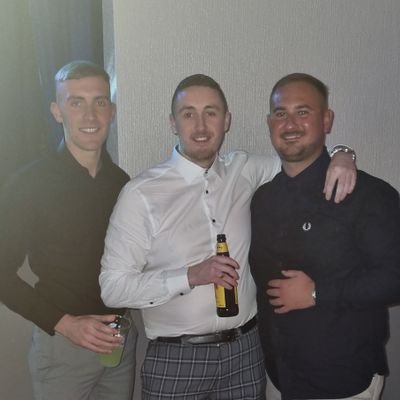 Season Ticket holder GF5. Let others come after us, we welcome the chase 🇬🇧🇬🇧 RM'x