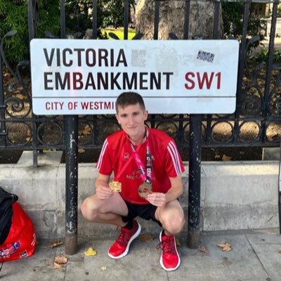 PascalPazza13's profile picture. I run