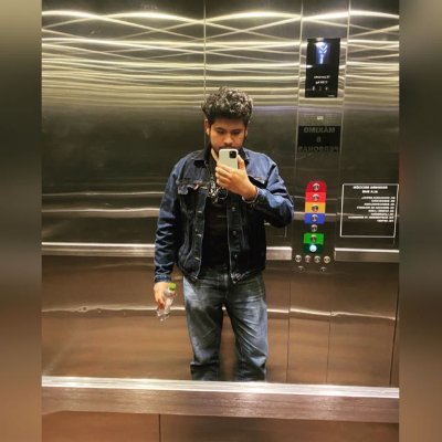 ItsDavidHdez's profile picture. JS & Golang developer👨🏽‍💻