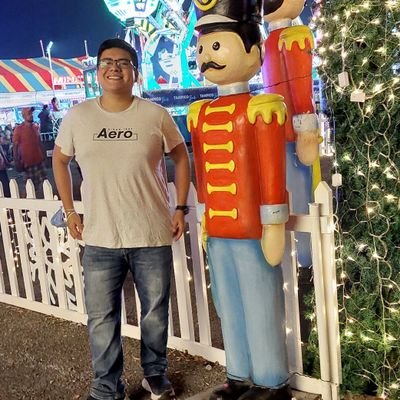 Este mundo es el infierno y los humanos son almas en pena y demonios alternativamente.
Desarrollador de software.