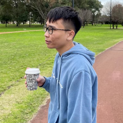 Average web developer using React/NextJS/Python | Indie Hacker | Building in Public | #buildinpublic | Building @wordfixerbot