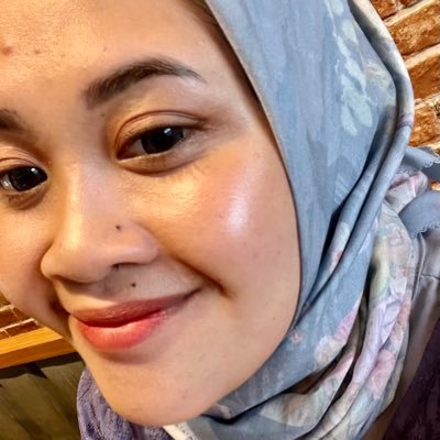 tiarayey's profile picture. Full time wife. 24hours mom. Part time employee and entrepreneur.