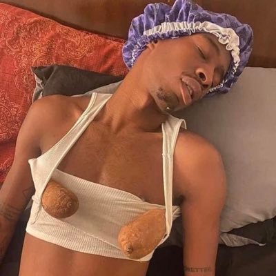 crackyardiganss's profile picture. 