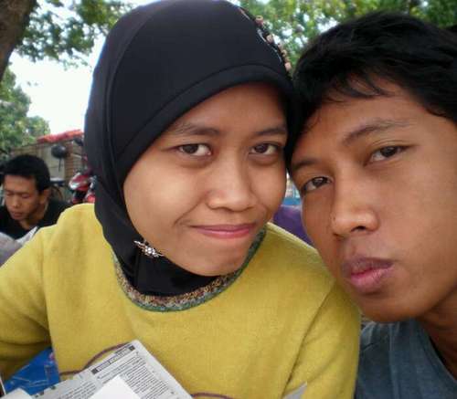 Lucia_Snowbox's profile picture. full speed to all rebellion, g suka? masalah buat lo? lo buat masalah?