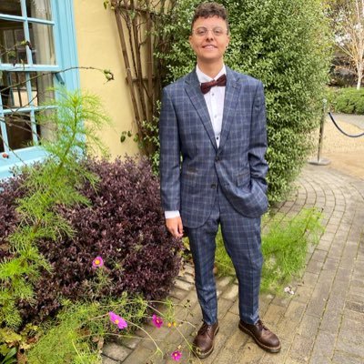 Rosie100292's profile picture. Girlfriend, cat mum, reader, creator and generally a bit of an outspoken wanker. Fuck the patriarchy. Eat the rich 🖕🏽.