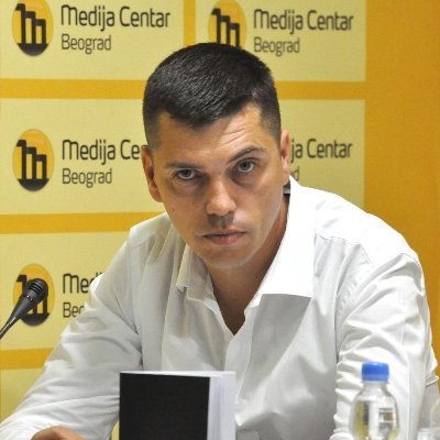 Vidanov tata. Kosovo je Srbija. Radnički Kragujevac 🔴 🔴 🔴