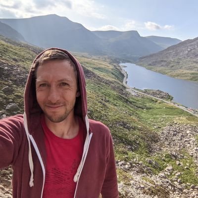 Engineer @circleci. Previously @gdsteam, @yell. Likes climbing and cycling, fussy about coffee and beer, ever novice parent.. also @dcarley@hachyderm.io