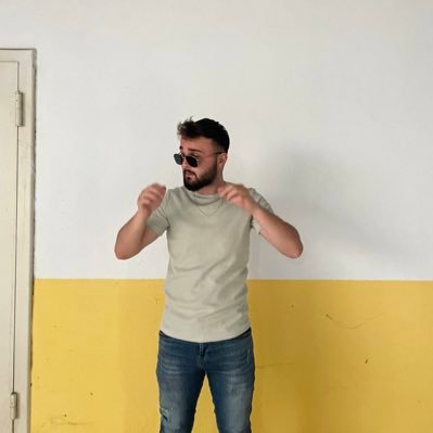 aqar52's profile picture. İşine bak lan sen dallama…