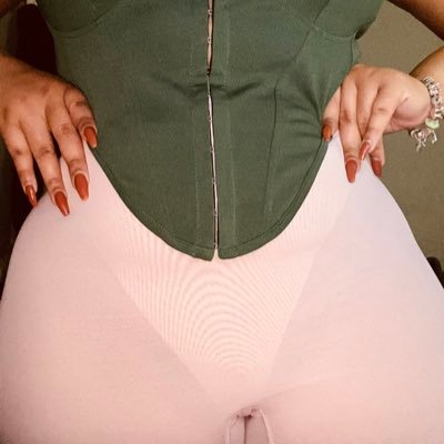 30 / Det 💦 MI Bestie search is on, Ladies 🥰 Dick pic in my DMs = Blocked 😒 Cashapp: $curlybleu DMs open