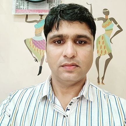 शांति एवं आत्मसंतोष की कीमत पर संपत्ति की चाह नहीं। सद्भावना एवं स्वाभिमान के सहारे ज़िन्दगी जीता हूँ।