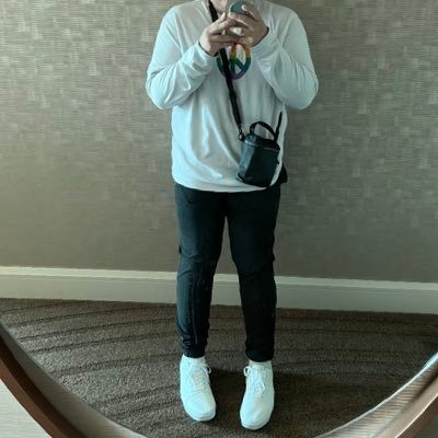 New alt account -part 2✌🏼NSFW 18+ 😏 just here for a fun time. I’m 28 and vers 😜