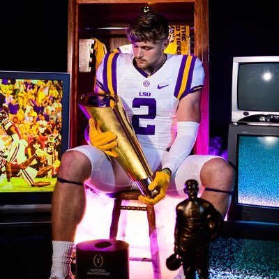 Dylancarp110's profile picture. edge • @lsufootball commit 🐯🐅