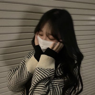 04 / #春から武蔵大学 経済学部 経営学科 です ！！！ インスタ交換はDMで✉️🌷